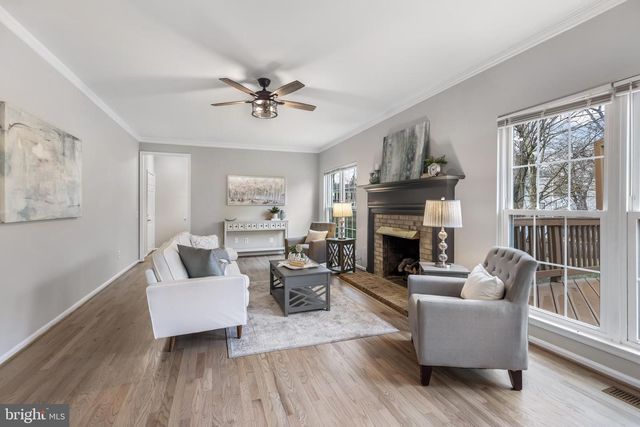 2796 MAPLE RIDGE DR, Woodbridge, VA 22192