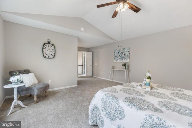 2796 MAPLE RIDGE DR, Woodbridge, VA 22192