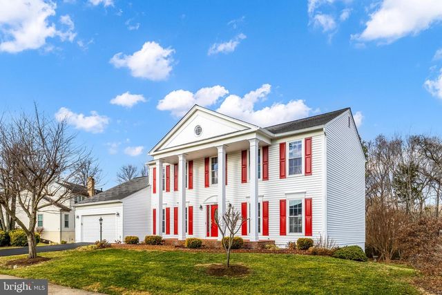 2796 MAPLE RIDGE DR, Woodbridge, VA 22192