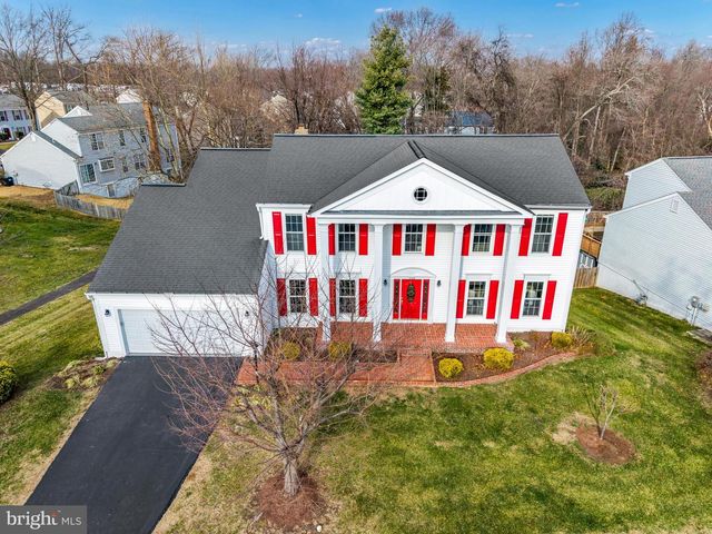 2796 MAPLE RIDGE DR, Woodbridge, VA 22192