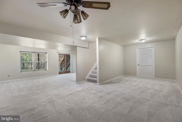 2796 MAPLE RIDGE DR, Woodbridge, VA 22192