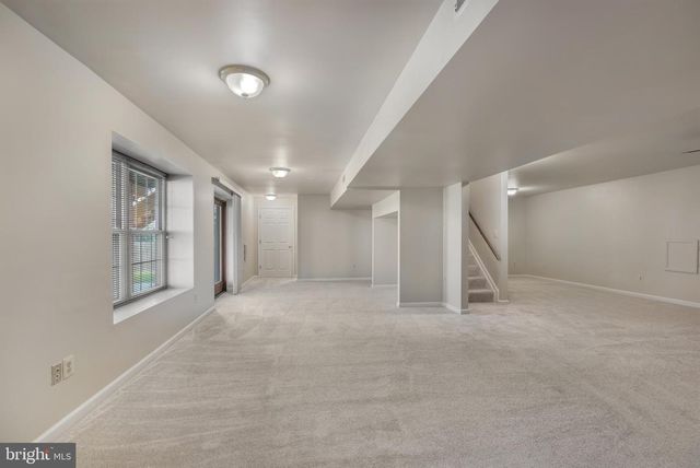 2796 MAPLE RIDGE DR, Woodbridge, VA 22192