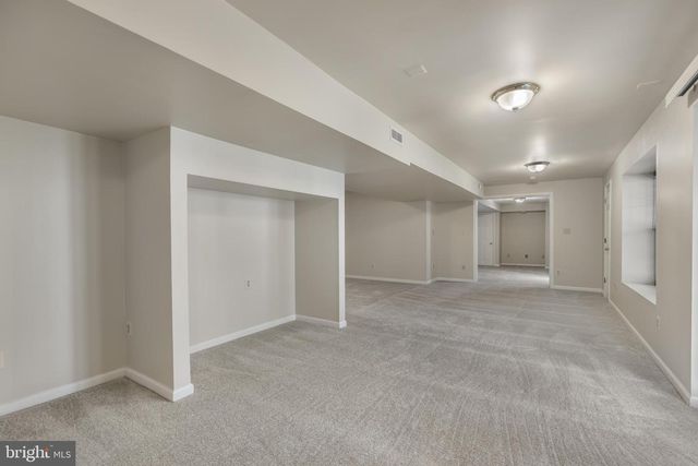 2796 MAPLE RIDGE DR, Woodbridge, VA 22192