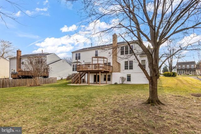 2796 MAPLE RIDGE DR, Woodbridge, VA 22192