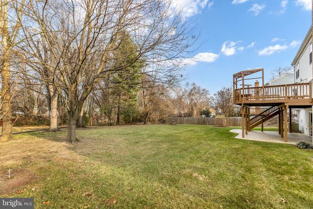 2796 MAPLE RIDGE DR, Woodbridge, VA 22192