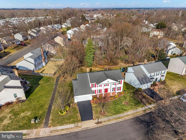 2796 MAPLE RIDGE DR, Woodbridge, VA 22192