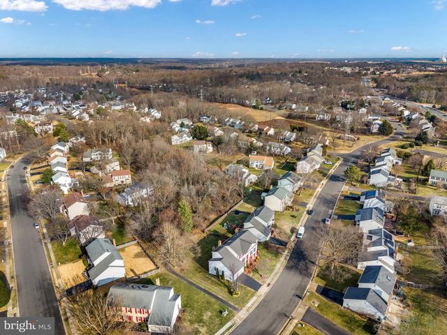 2796 MAPLE RIDGE DR, Woodbridge, VA 22192