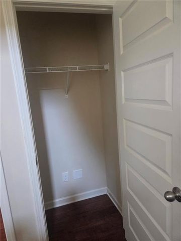 1223 Deadwood Trail, Loganville, GA 30052