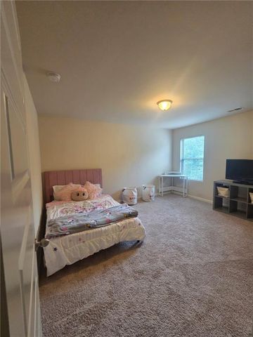 1223 Deadwood Trail, Loganville, GA 30052