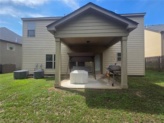 1223 Deadwood Trail, Loganville, GA 30052