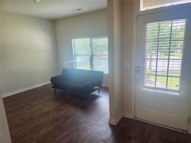 1223 Deadwood Trail, Loganville, GA 30052