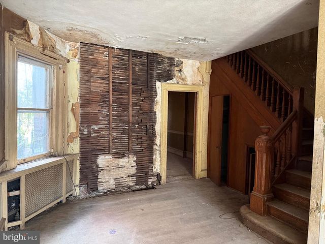 614 N BROOM ST, Wilmington, DE 19805
