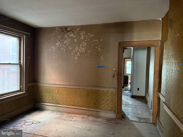 614 N BROOM ST, Wilmington, DE 19805