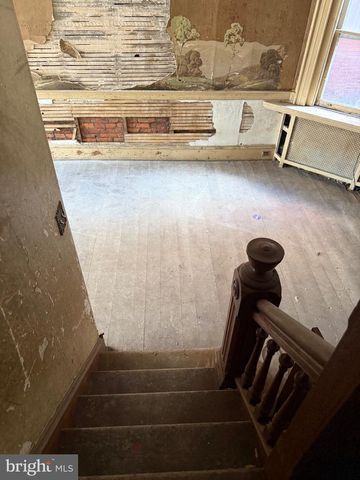 614 N BROOM ST, Wilmington, DE 19805
