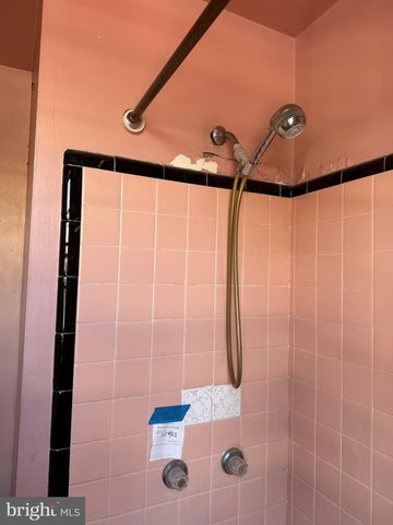 614 N BROOM ST, Wilmington, DE 19805