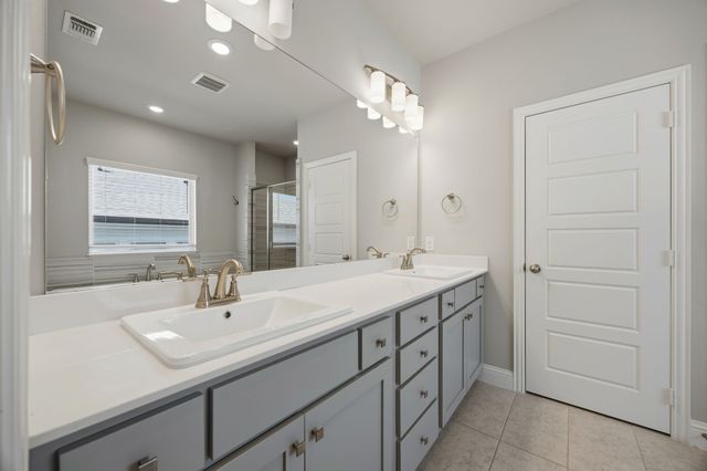 428 Waters Edge Drive 515, Hickory Creek, TX 75065