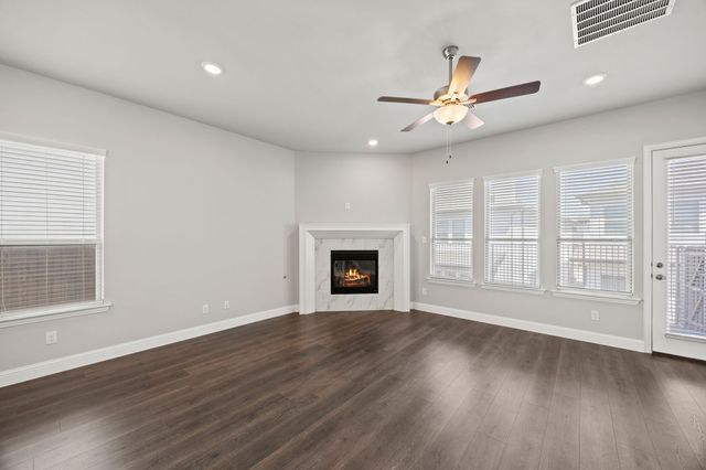 428 Waters Edge Drive 515, Hickory Creek, TX 75065