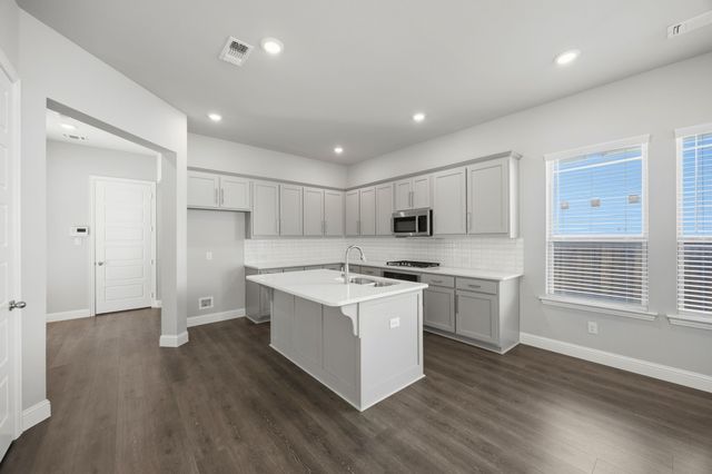 428 Waters Edge Drive 515, Hickory Creek, TX 75065