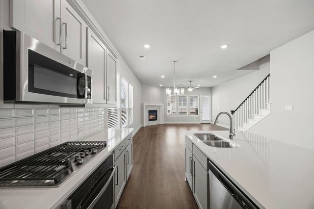 428 Waters Edge Drive 515, Hickory Creek, TX 75065