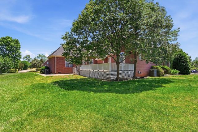 504 Kiowa Drive, Boiling Springs, SC 29316