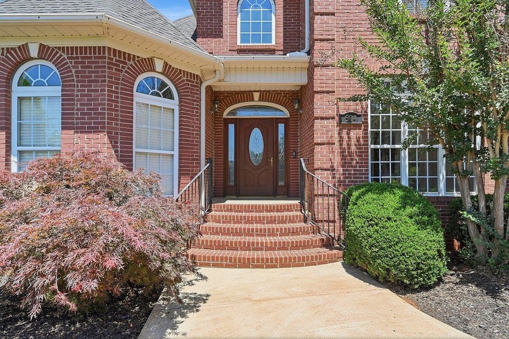 504 Kiowa Drive, Boiling Springs, SC 29316