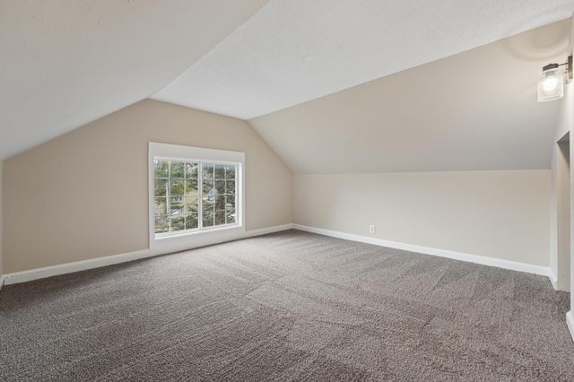 2811 Dupont Avenue N, Minneapolis, MN 55411