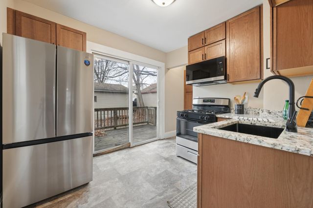 2811 Dupont Avenue N, Minneapolis, MN 55411