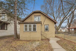 2811 Dupont Avenue N, Minneapolis, MN 55411