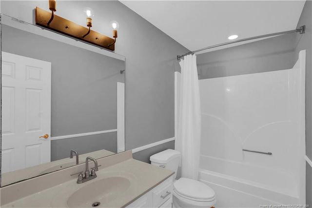 905 Mclean Street, Raeford, NC 28376