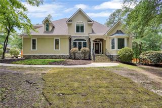 905 Mclean Street, Raeford, NC 28376