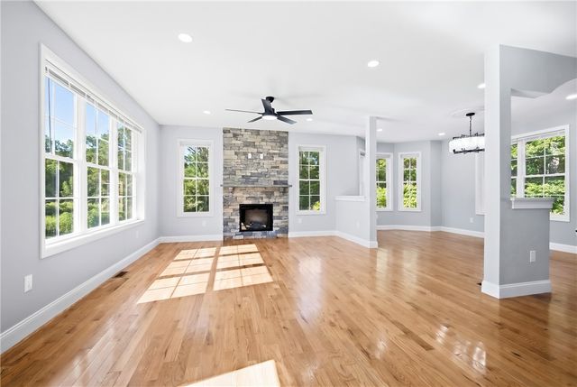 58 Jackson Avenue, Johnston, RI 02919