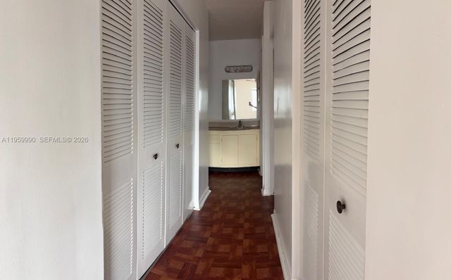 6911 SW 129 AV 5, Miami, FL 33183