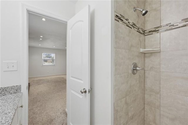 3733 Linnet LN, Portsmouth, VA 23703