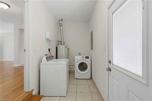 3733 Linnet LN, Portsmouth, VA 23703