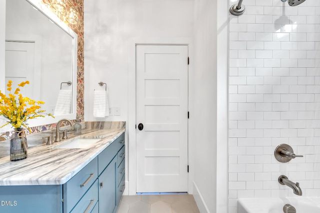 1433 Nottingham Road, Raleigh, NC 27607