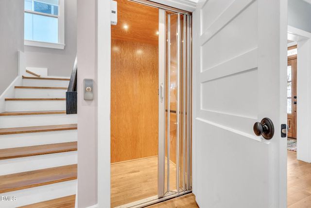 1433 Nottingham Road, Raleigh, NC 27607