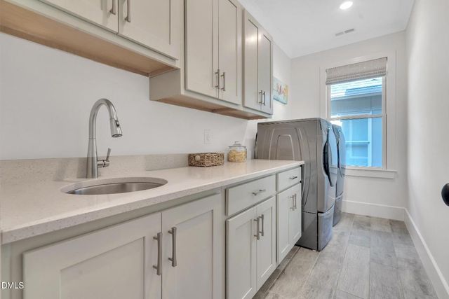 1433 Nottingham Road, Raleigh, NC 27607