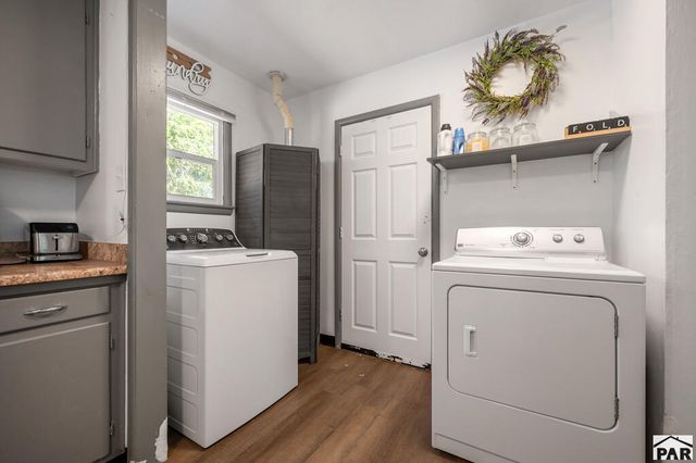 1213 Horseshoe Dr, Pueblo, CO 81001