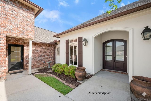 18236 Lake Harbor Ln, Prairieville, LA 70769