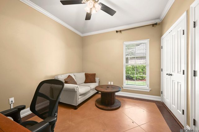 18236 Lake Harbor Ln, Prairieville, LA 70769