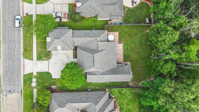 18236 Lake Harbor Ln, Prairieville, LA 70769