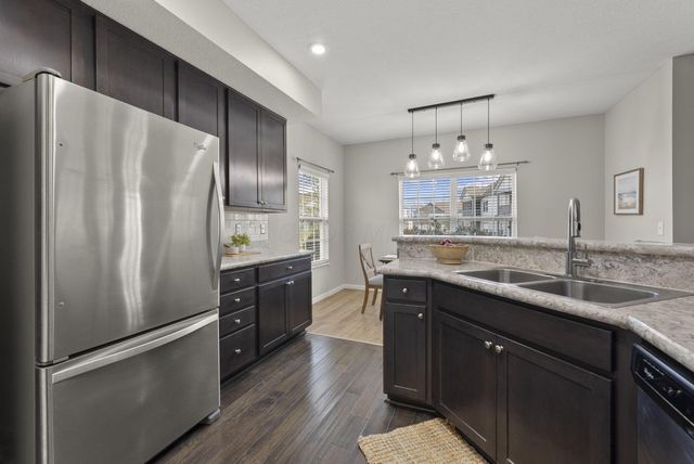 5901 Blackbird Way, Lewis Center, OH 43035