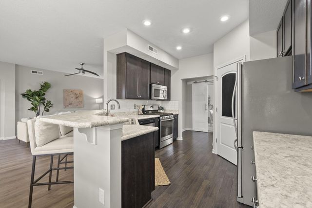 5901 Blackbird Way, Lewis Center, OH 43035