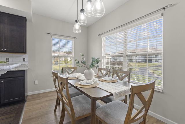 5901 Blackbird Way, Lewis Center, OH 43035