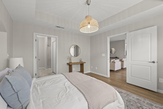 5901 Blackbird Way, Lewis Center, OH 43035