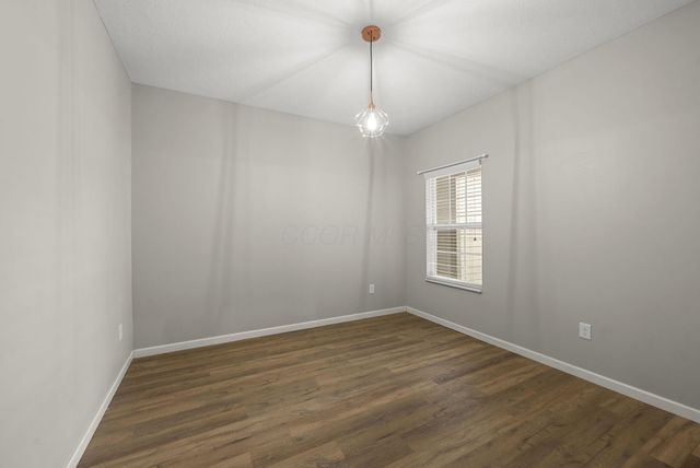 5901 Blackbird Way, Lewis Center, OH 43035