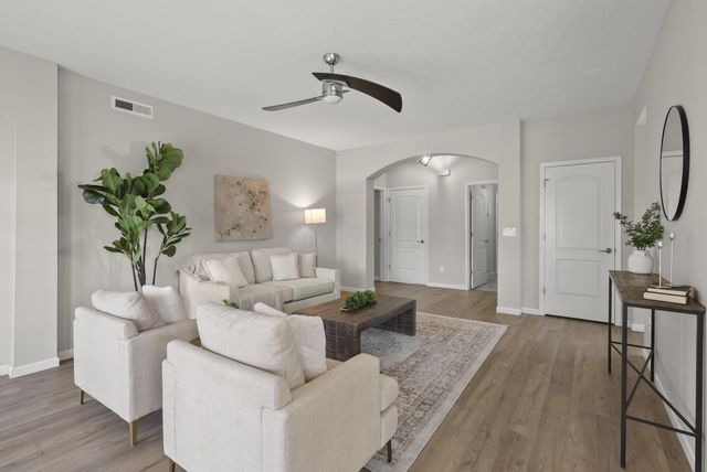 5901 Blackbird Way, Lewis Center, OH 43035