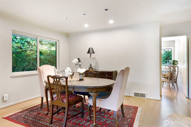 1871 40th Avenue E, Seattle, WA 98112