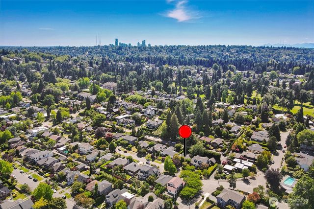 1871 40th Avenue E, Seattle, WA 98112
