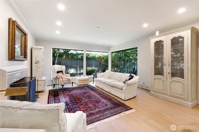 1871 40th Avenue E, Seattle, WA 98112